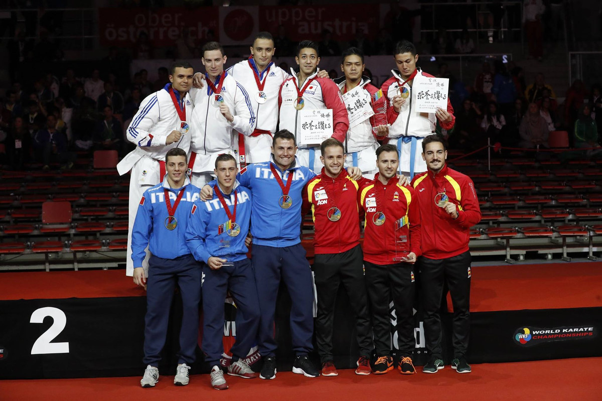 Compétiteur du KCVO sur le podium (13)